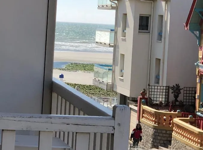 Le 37 Kapselhotel Wimereux