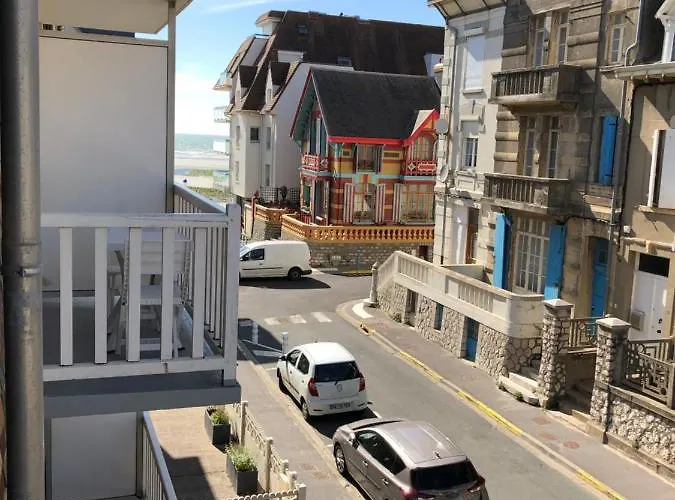 Le 37 Hotel a capsule